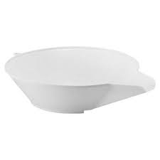 6100-0001 Scoop white plastic w/spout 10" x 2.5"H